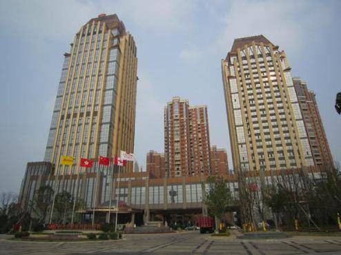 南昌力高皇冠国际酒店