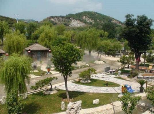泰安金山公园