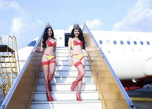 比基尼空姐（2014年越捷航空在越南引发的争议事件）