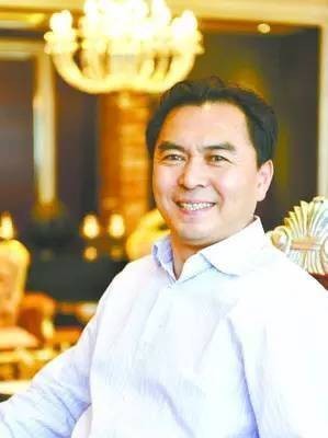 姜伟（中国贵州百灵企业集团制药股份有限公司原董事长）