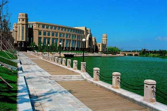 上海市复旦求是进修学院