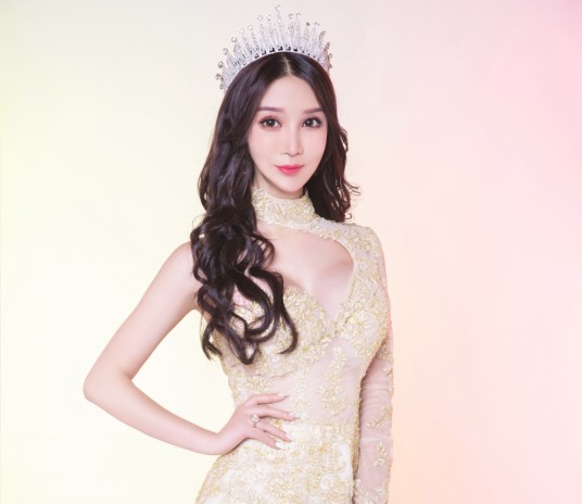 李宓儿