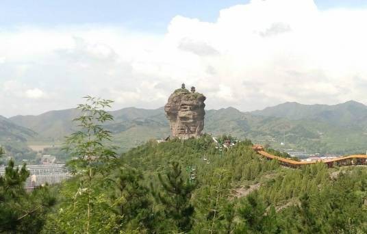 双塔山风景区