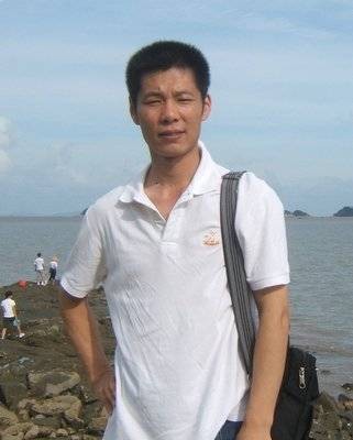 卫华（中国编辑、词作家、乐评人）