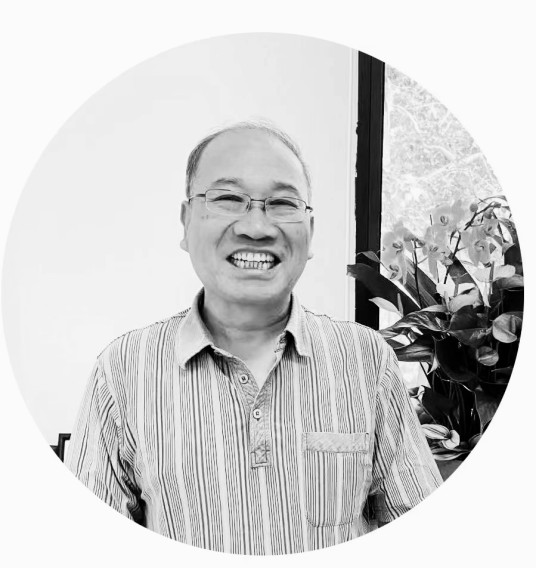 张君（清华大学土木工程系教授）