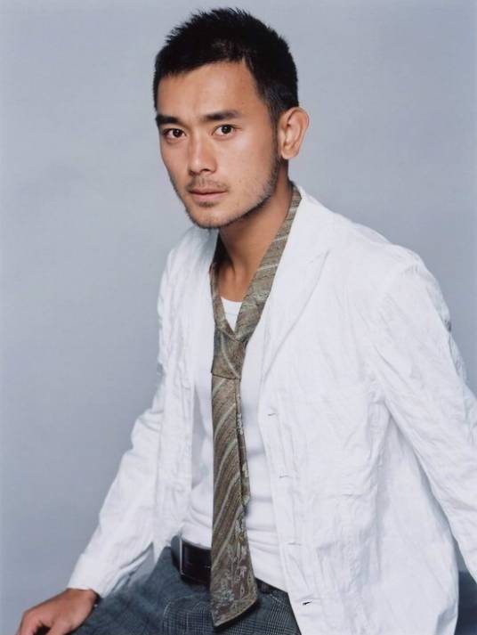TAE（泰国男演员、歌手）