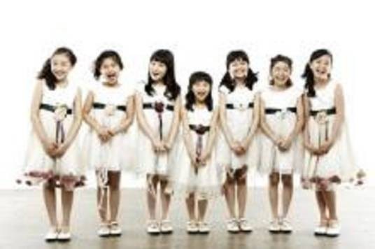 悲伤恋歌（2007年韩国组合七公主演唱的歌曲）