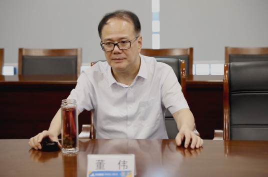 董伟（江苏省南京市鼓楼区政协主席）