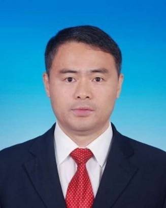 马微（郑州市交通运输局党组成员、二级调研员）