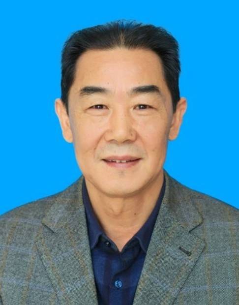 张迅（生态环境部西南督察局原党组书记、局长，四川省政协原常委、人口资源环境委员会原副主任）