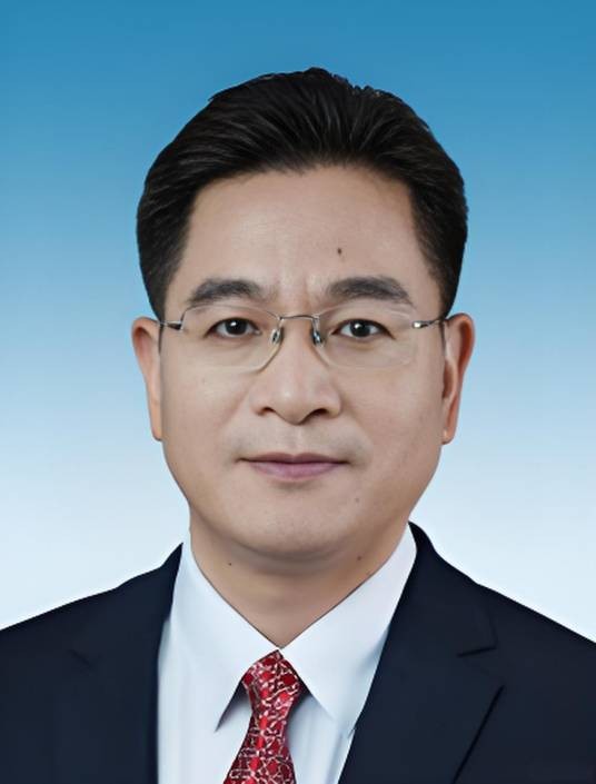 许益军（江苏省哲学社会科学界联合会党组成员、副主席）