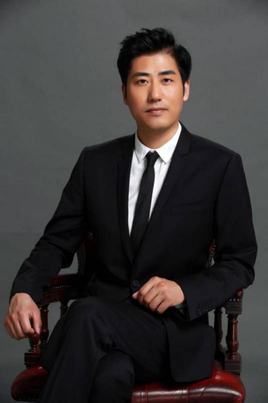 杨璐（元力影业总裁）