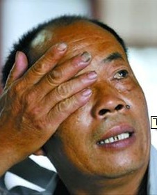 邓卫星（“中国网事感动2011”草根英雄）