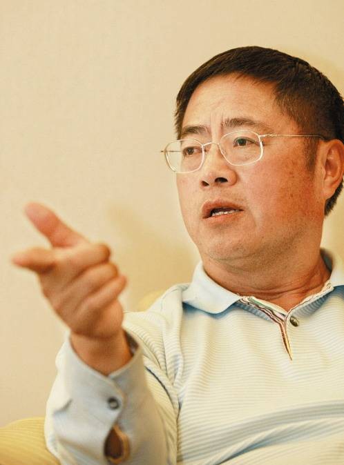 王志纲（内蒙古医学院研究生学院教授）