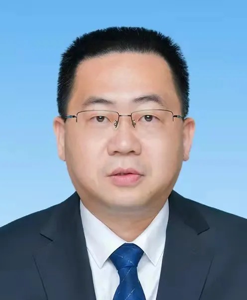 陈金銮（广东省清远市委副书记、市人民政府市长）