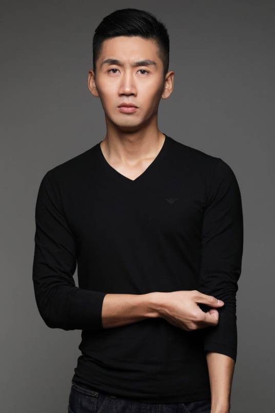 何达（中国内地影视男演员）