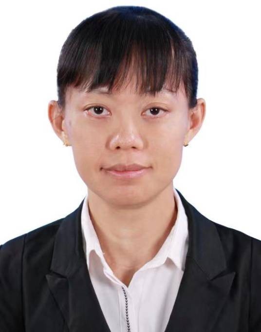 王海珍（海南省定安县定城镇人大副主席、兼任海南省定安县定城镇妇联主席）