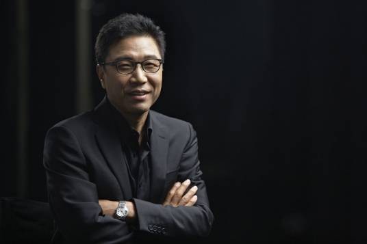 李秀满（韩国男歌手、娱乐制作人、企业家）