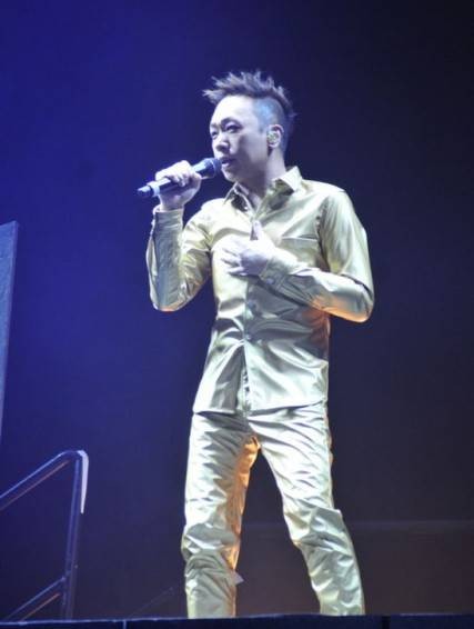 她他（2007年黄家强的音乐专辑）