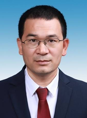 蒋松（昭通市永善县纪委常委、县监委委员、办公室主任）