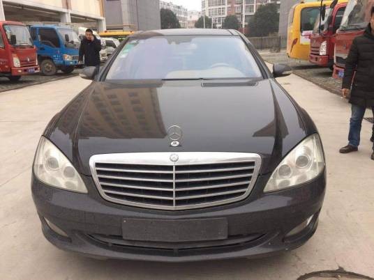 奔驰S级2010款 S500L 4MATIC