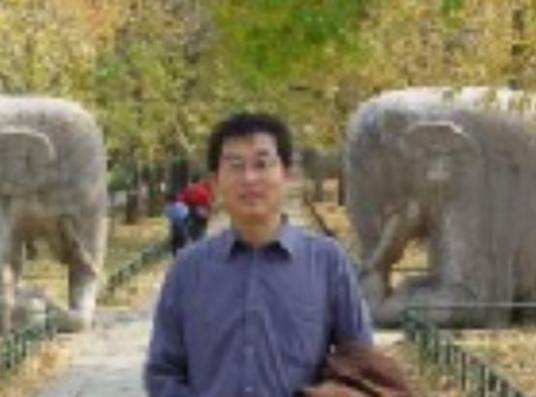 白玉林（中国陕西师范大学文学院副教授、辞书编纂研究所所长）