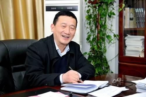 李慎明（运城学院原党委常委、副院长）