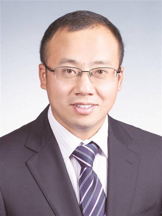 陈柏霖（上海市杨浦区五角场街道党工委副书记、办事处主任）