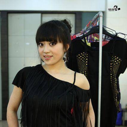张笑菲（中国内地女演员、瑜伽教练）