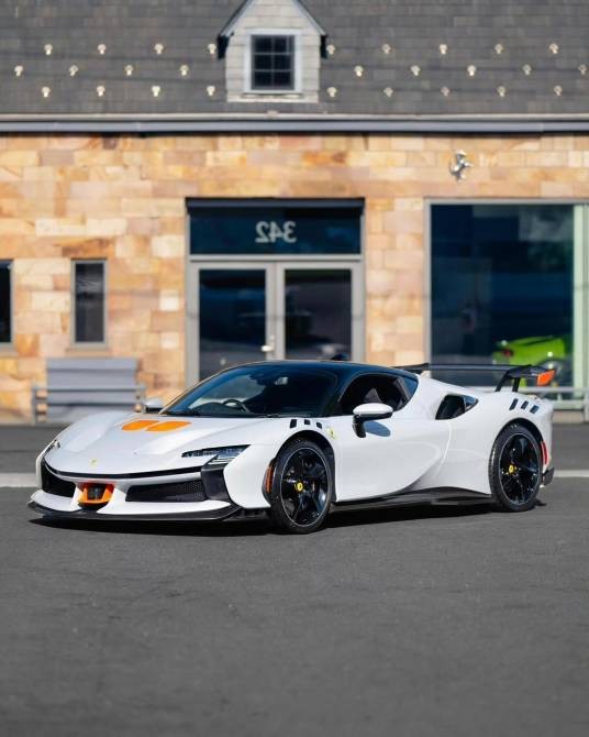 法拉利SF90 Stradale