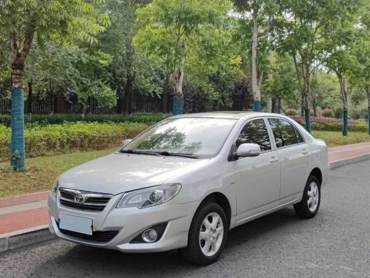 2013款花冠1.6L自动卓越版