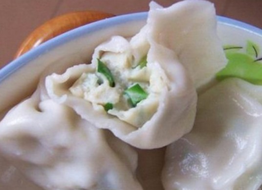 鱼肉馅饺子（以大草鱼或乌鱼为主料制作的菜品）