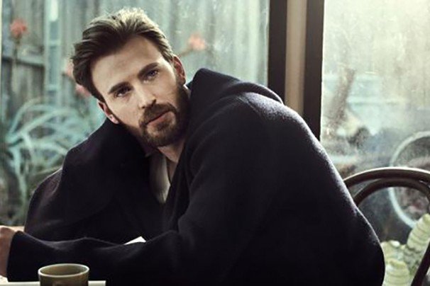 一个欧美男星，名字缩写是CE，是谁（就像Benedict Cumberbatch的名字缩写是BC一