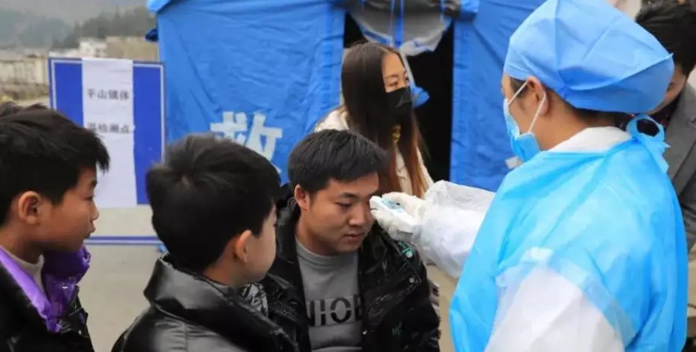 贵州毕节两周内超600人感染,目前当地疫情防控情况如何?