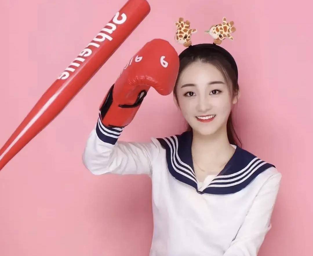 陈亚男晒法院判决书,公开绑架案凶手身份,究竟发生了什么?