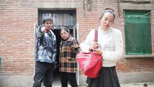你经历过重男轻女思想的伤害吗?会选择原谅吗?