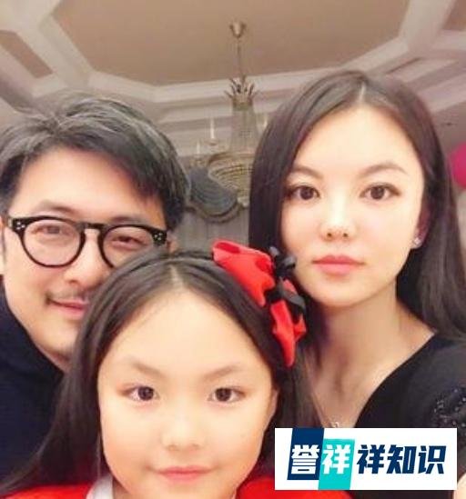 王岳伦和李湘没了商业关联，同时退出电商公司，惹人猜疑