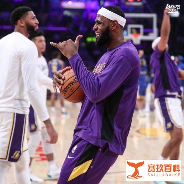 官宣!詹皇8500万正式续约,湖人官方膜拜国王,NBA官网头条祝贺