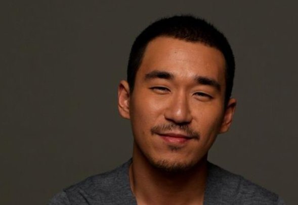 张默说:打童谣是有原因的,那是一般人承受不住的事,真相究竟是什么?