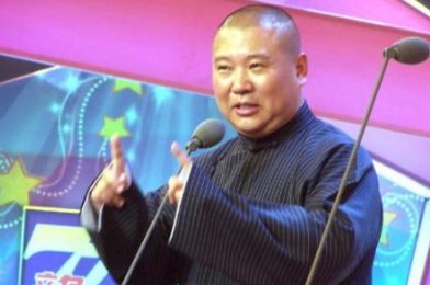 李菁不再沉默,说出为何退出德云社,原来分配不公只是表面现象,你怎么看?