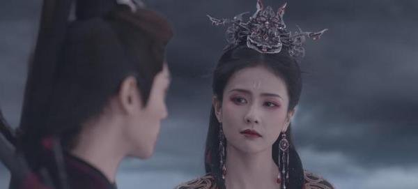 《长月烬明》黎苏苏澹台烬的四次大婚,充满真诚又充满算计