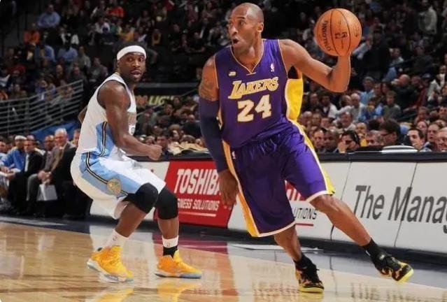 NBA中哪些球星拥有无限开火权?