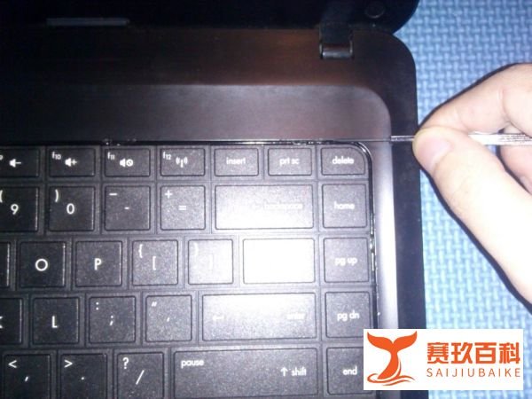 惠普笔记本CQ45-m03TX拆机图解