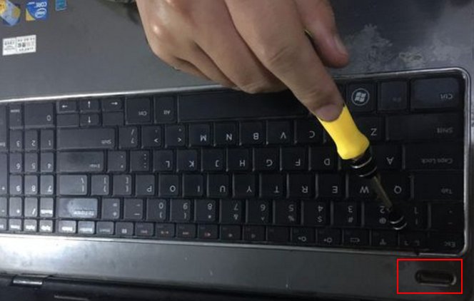 笔记本的硬盘怎么变成移动硬盘?