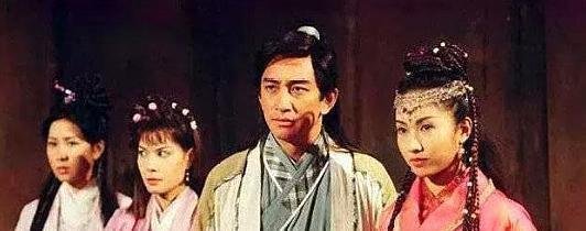 两代“张无忌”首次同框,一个冻龄男神,一个帅气小鲜肉!