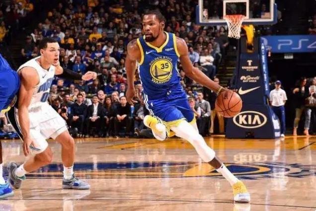 NBA中哪些球星拥有无限开火权？