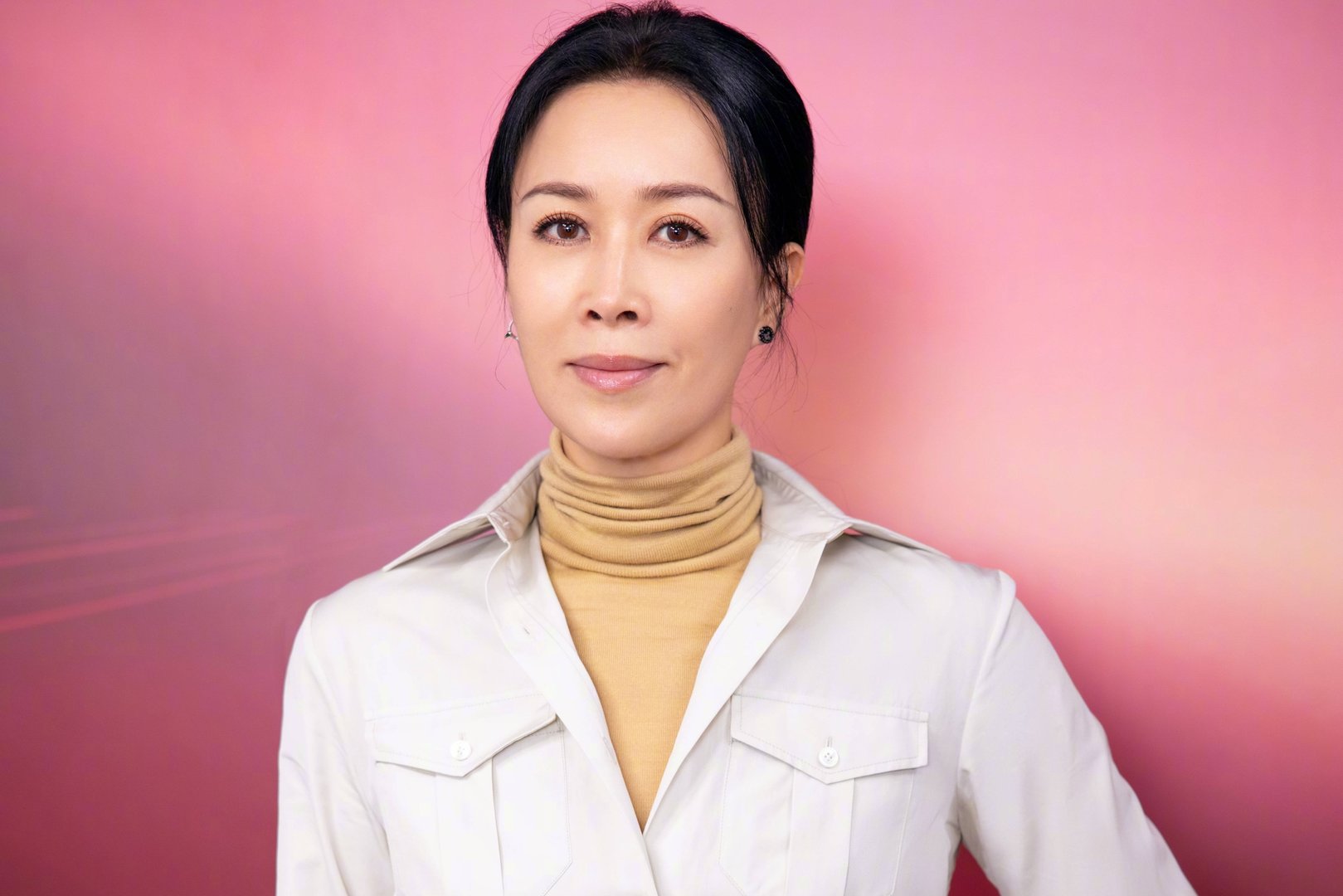 那英三巴掌拍飞杨紫,又拉黑吴彤两次,是否有炒作的嫌疑?