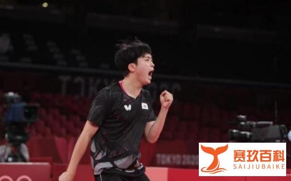 张本智和扔拍庆祝,张禹珍心态崩溃,日本队3-1韩国获得铜牌
