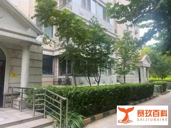 一路走好“快乐人” 中国9亿农民兄弟不会忘记你的