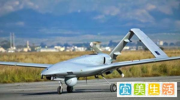 乌屡踩红线，攻击刻赤大桥，袭击俄本土基地，逼俄罗斯用核弹？